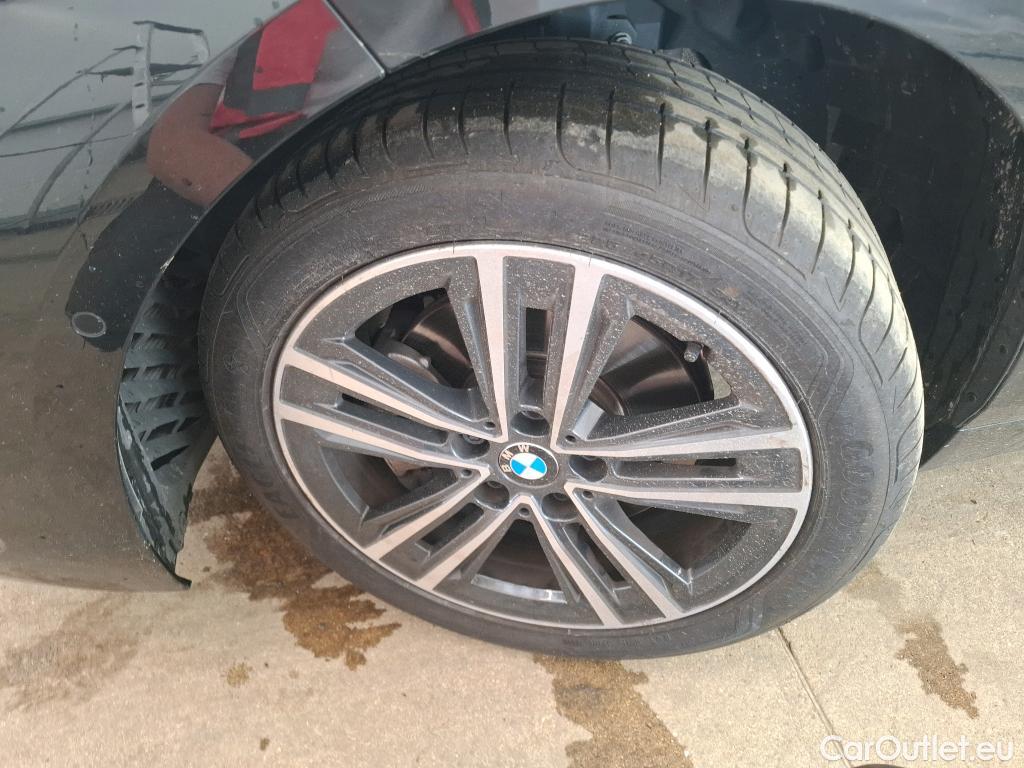  Bmw  Serie 1 BMW Série 1 / 2019 / 5P / Berline 116i Business Design #1