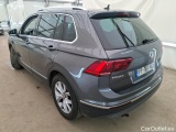  Volkswagen  Tiguan VOLKSWAGEN  / 2016 / 5P / SUV 2.0 TDI 150 DSG7 Carat #2
