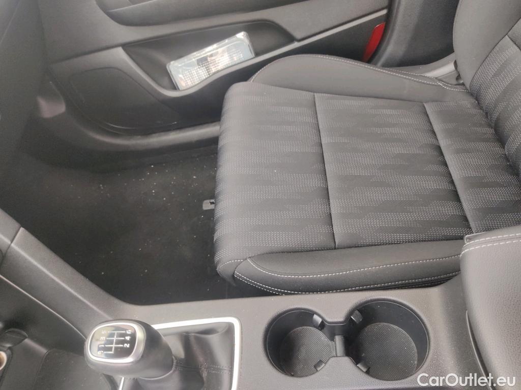  KIA  Sportage KIA  / 2018 / 5P / todoterreno 1.6 MHEV Business 100kW (136CV) 4x2 #10