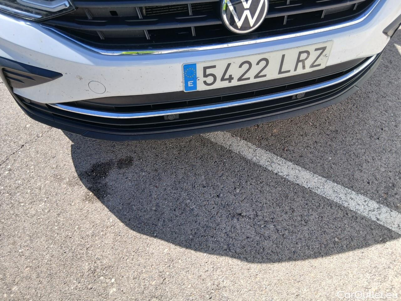  Volkswagen  Tiguan  Life 2.0 TDI 150CV AT7 E6d #6