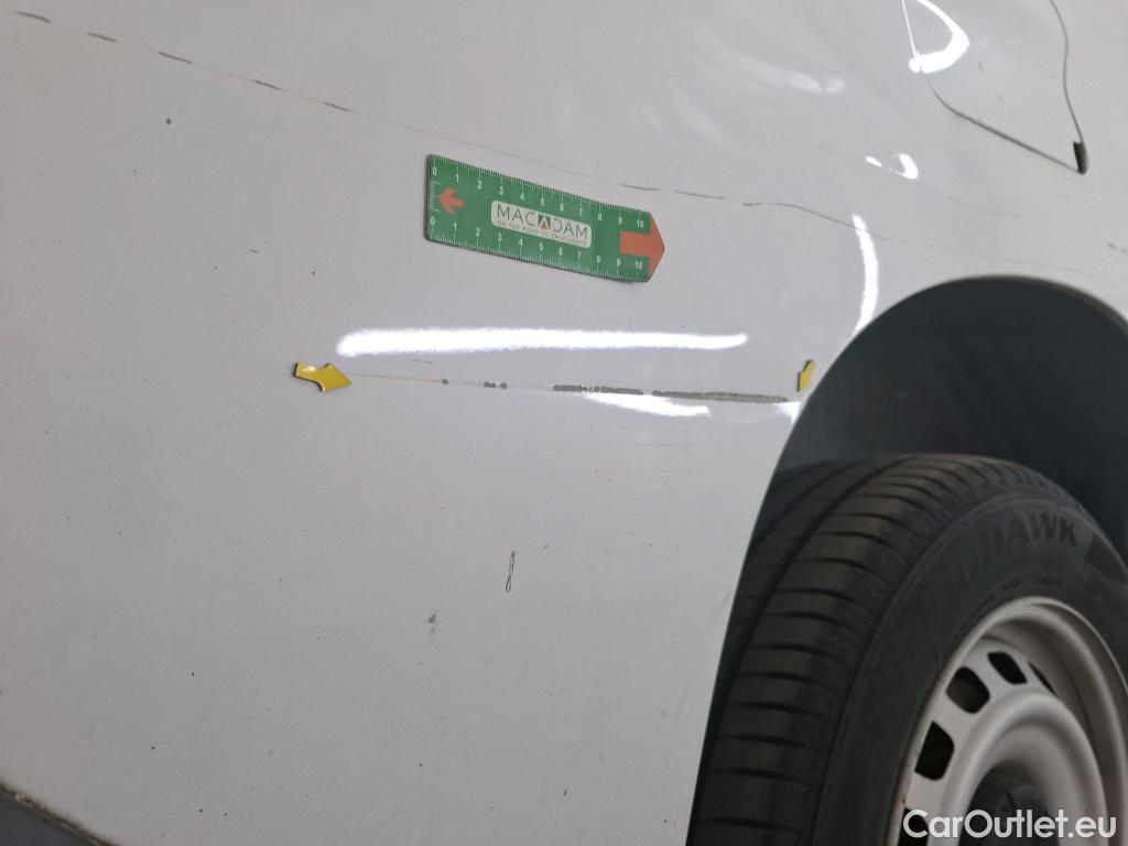  Citroen  Berlingo  Fourgon Club M 650 1.5 BlueHDi 100CV BVM6 E6d #7