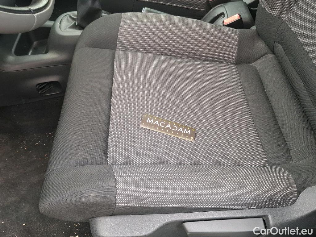  Citroen  C4 Cactus  Feel 1.6 BlueHDi 100CV BVM5 E6 #15