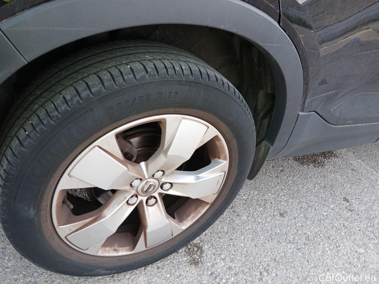  Volvo  XC 40 XC40 Momentum 2WD 2.0 D3 150CV AT8 E6dT #46