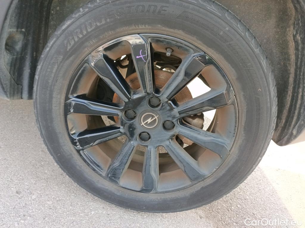  Opel  Crossland  X GS Line 1.2 Turbo 110CV MT6 E6d #9