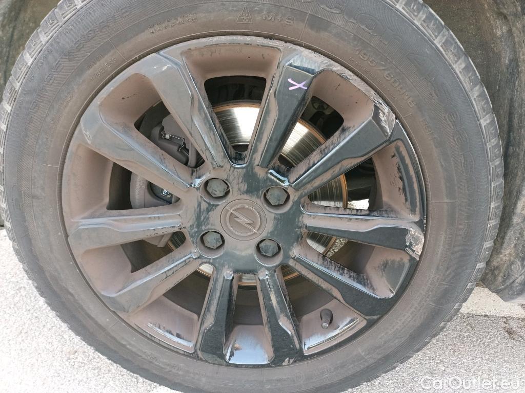  Opel  Crossland  X GS Line 1.2 Turbo 110CV MT6 E6d #12