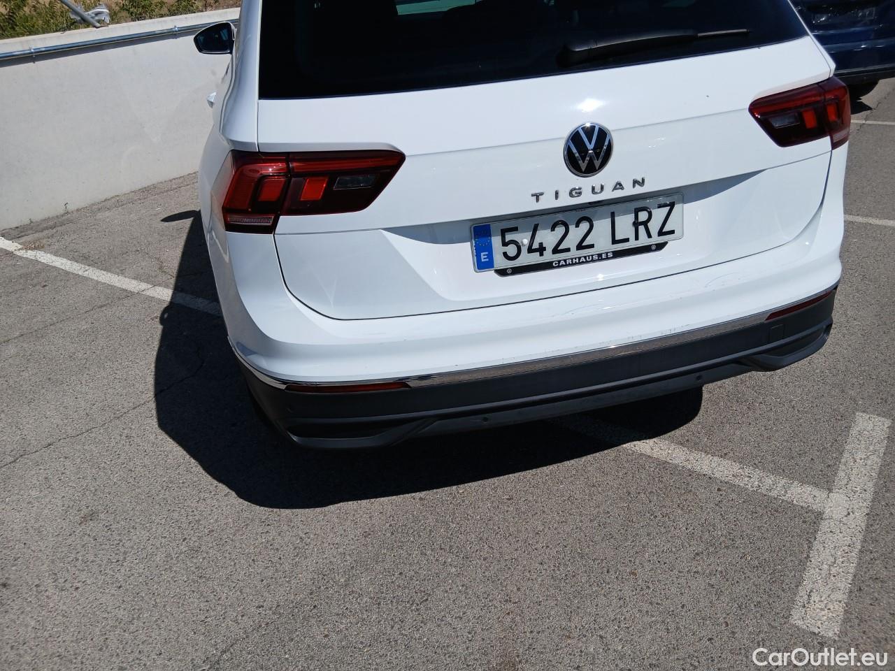  Volkswagen  Tiguan  Life 2.0 TDI 150CV AT7 E6d #17