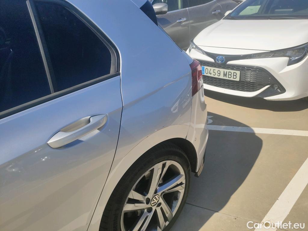  Volkswagen  Golf  VIII Lim. R-Line 2.0 TDI 150CV AT7 E6dT #14