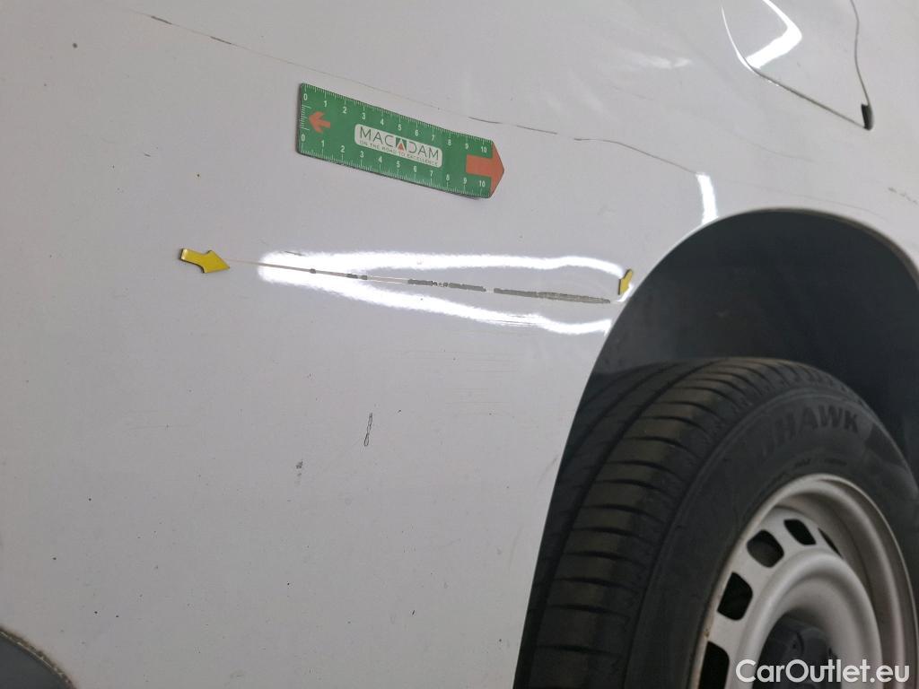  Citroen  Berlingo  Fourgon Club M 650 1.5 BlueHDi 100CV BVM6 E6d #9