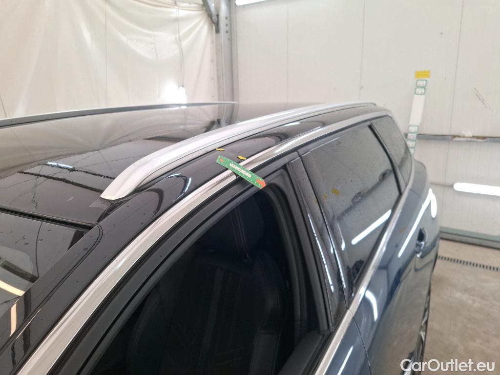  Peugeot  5008 PEUGEOT  / 2020 / 5P / SUV PureTech 180 S&S EAT8 GT Pack #51
