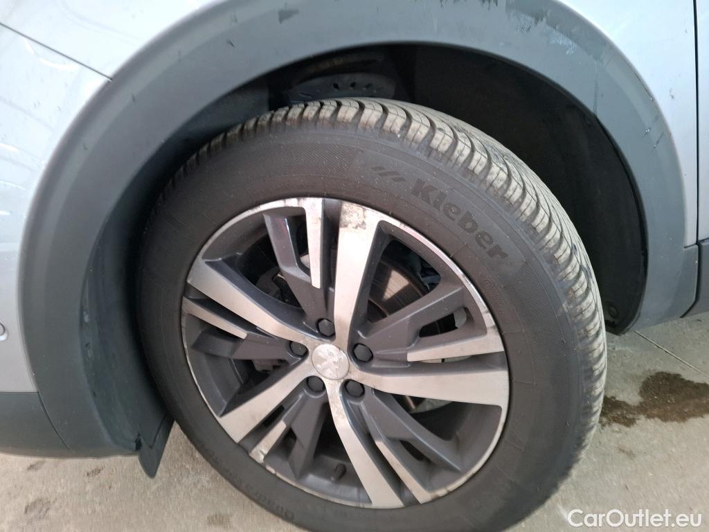  Peugeot  3008  Allure 1.5 HDi 130CV BVA8 E6dT #1