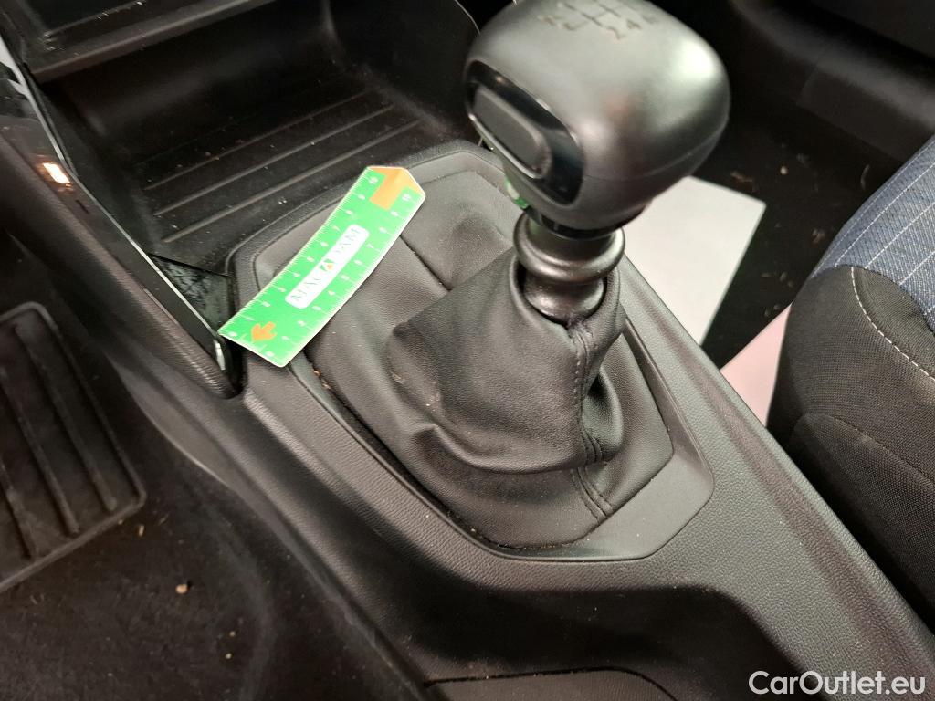  Peugeot  208  Premium 1.5 HDi 100CV BVM6 E6d #18