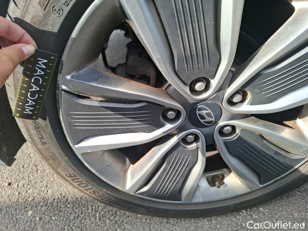  Hyundai   Ioniq Ioniq Executive Hybrid 1.6 GDI 140CV BVA6 E6 #44