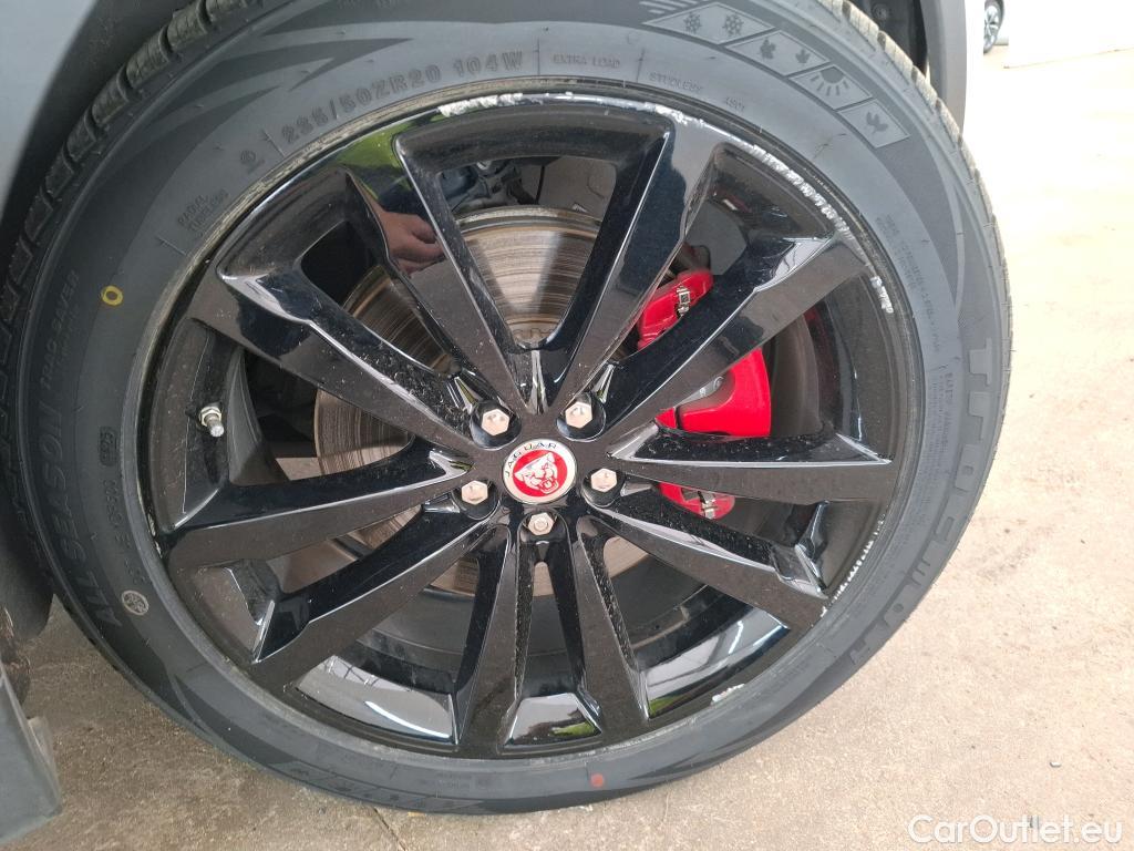  Jaguar  E-PACE JAGUAR  / 2017 / 5P / SUV P300e PHEV BVA AWD R-Dynamic SE #10