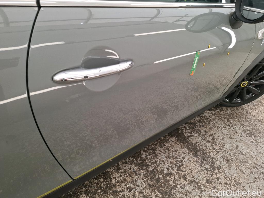  Mini  Cooper MINI Mini / 2014 / 3P / Berline  SE Finition Greenwich 184 ch BVA #1