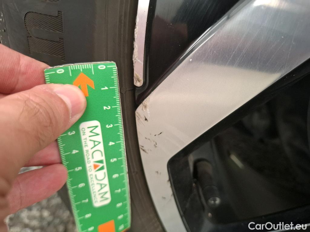  Volkswagen  ID.3  Pro S 77kWh BVA #10