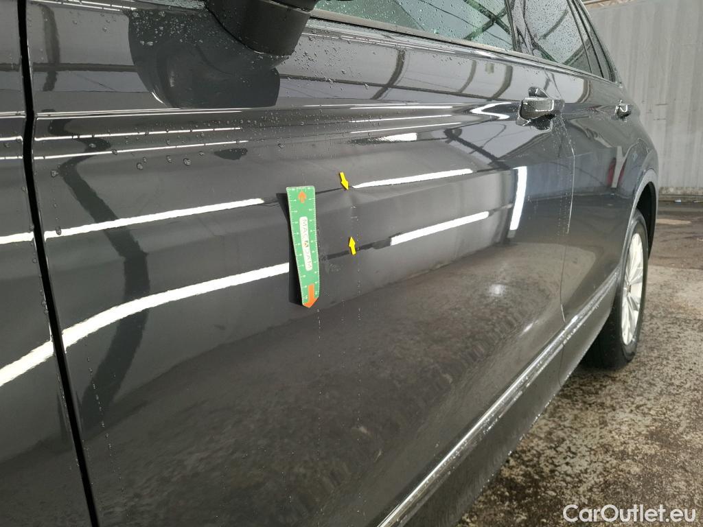  Volkswagen  Tiguan VOLKSWAGEN  / 2020 / 5P / SUV 1.4 eHybrid 245 DSG6 Life #9