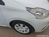  Peugeot  208 PEUGEOT  / 2015 / 5P / BERLINA VAN ACTIVE BLUEHDI 75CV #43