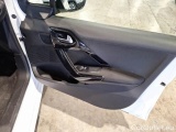  Peugeot  208 PEUGEOT  / 2015 / 5P / BERLINA MIX BLUEHDI 100CV #60