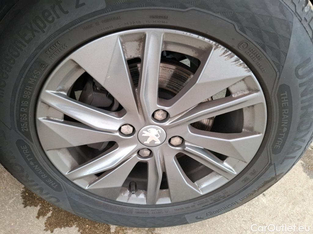  Peugeot  2008  Active Pack 1.5 HDi 110CV BVM6 E6d #46