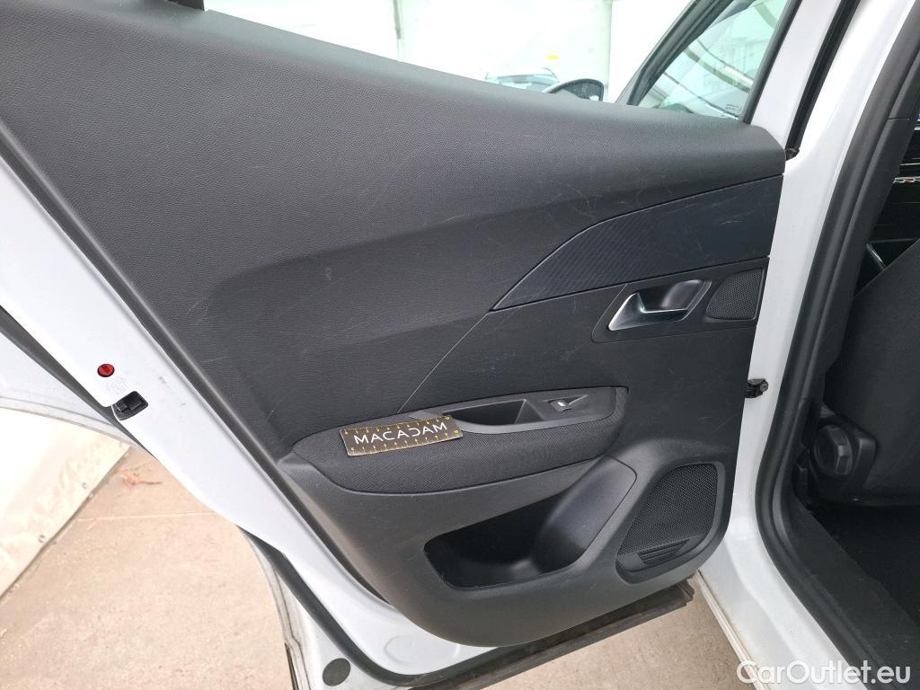 Peugeot  2008  Active Pack 1.5 HDi 110CV BVM6 E6d #18