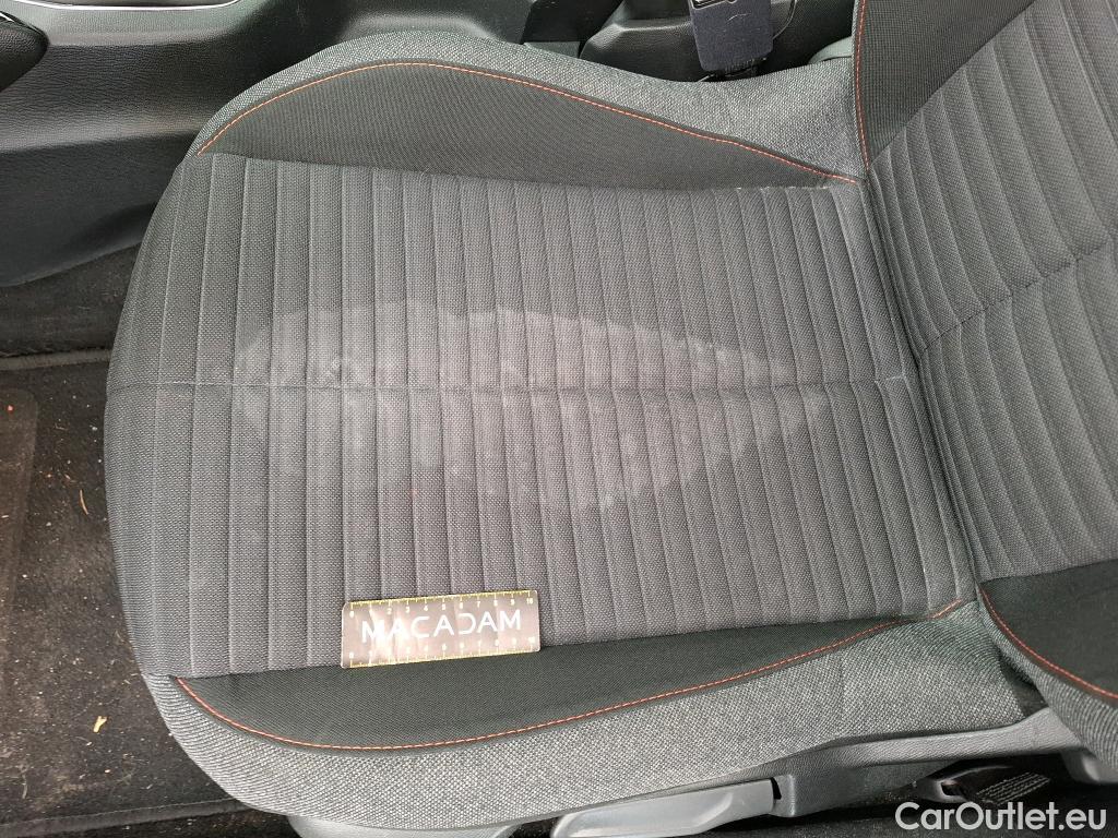  Peugeot  2008  Active Pack 1.5 HDi 110CV BVM6 E6d #44