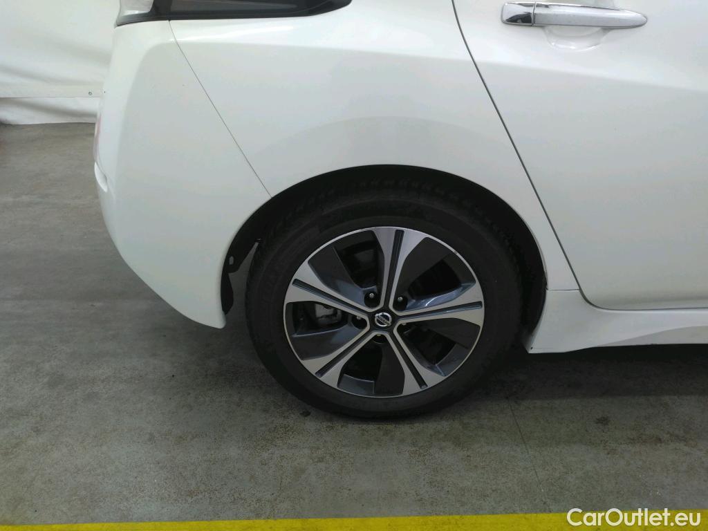  Nissan  Leaf NISSAN  / 2017 / 5P / Berline 62 kWh 217ch Business+ #27