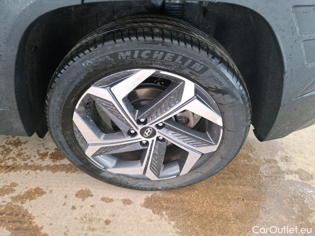  Hyundai  Tucson HYUNDAI  / 2020 / 5P / SUV 1.6 HYBRID 230 EXECUTIVE TVU #3
