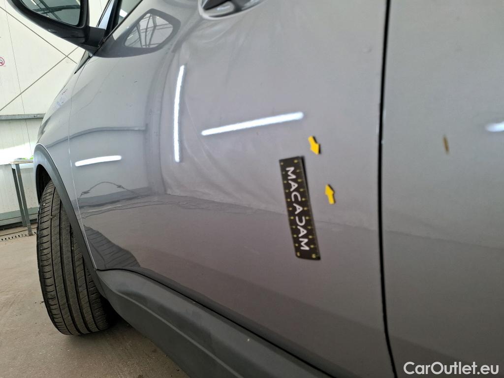  Peugeot  3008 PEUGEOT  / 2020 / 5P / SUV PureTech 130 S&S EAT8 Active Pack (Ex 619C) #14