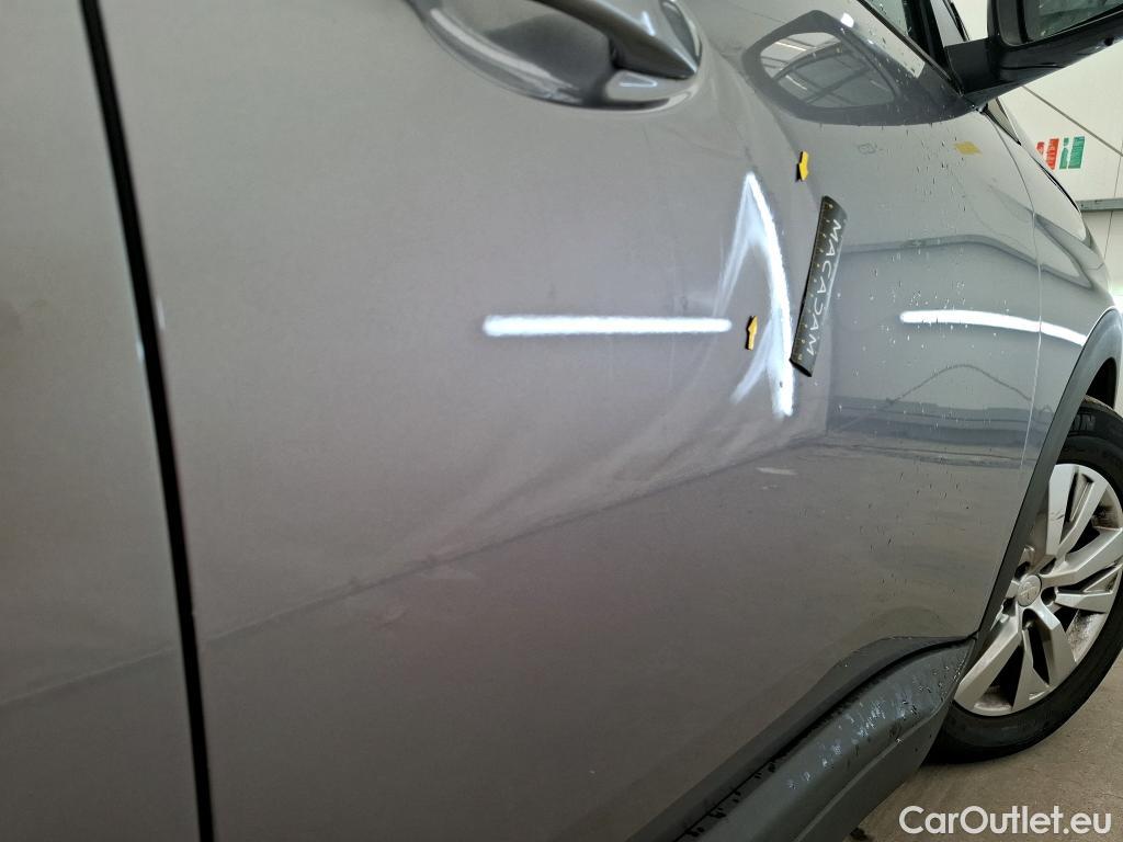  Peugeot  3008 PEUGEOT  / 2020 / 5P / SUV PureTech 130 S&S EAT8 Active Pack (Ex 619C) #1
