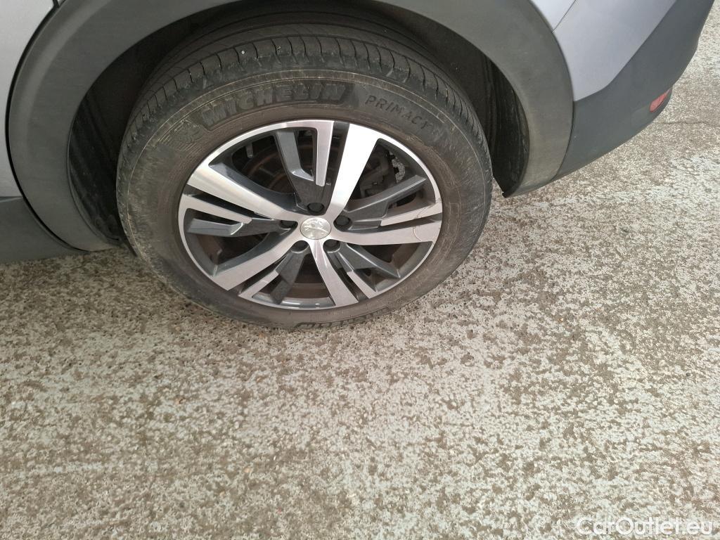  Peugeot  5008  Allure Pack 1.2 PureTech 130CV BVA8 7 Sieges E6d #1