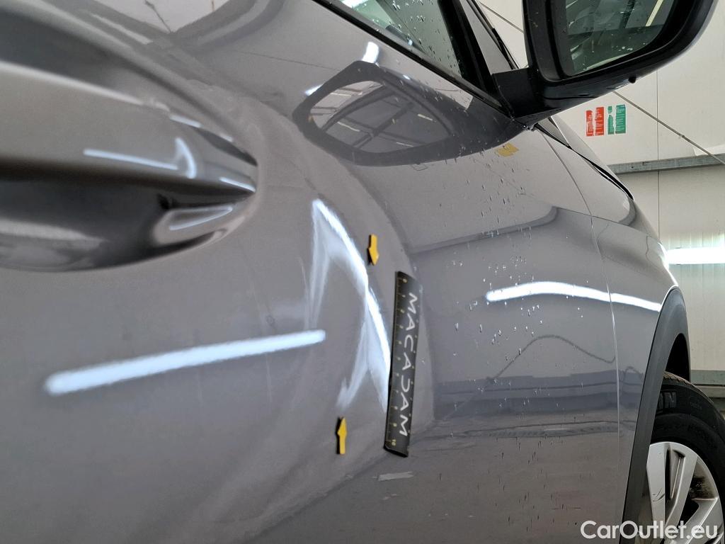  Peugeot  3008 PEUGEOT  / 2020 / 5P / SUV PureTech 130 S&S EAT8 Active Pack (Ex 619C) #2