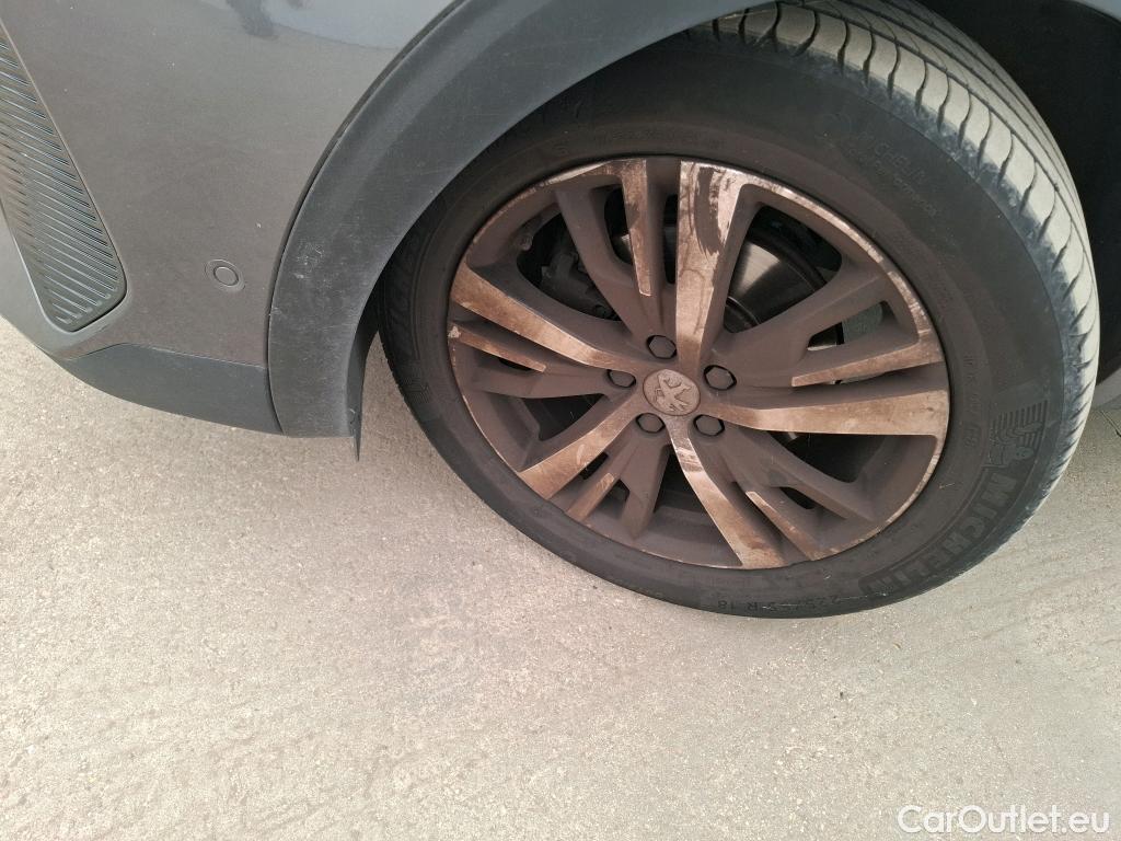  Peugeot  5008  GT Line 1.2 PureTech 130CV BVA8 E6d #16