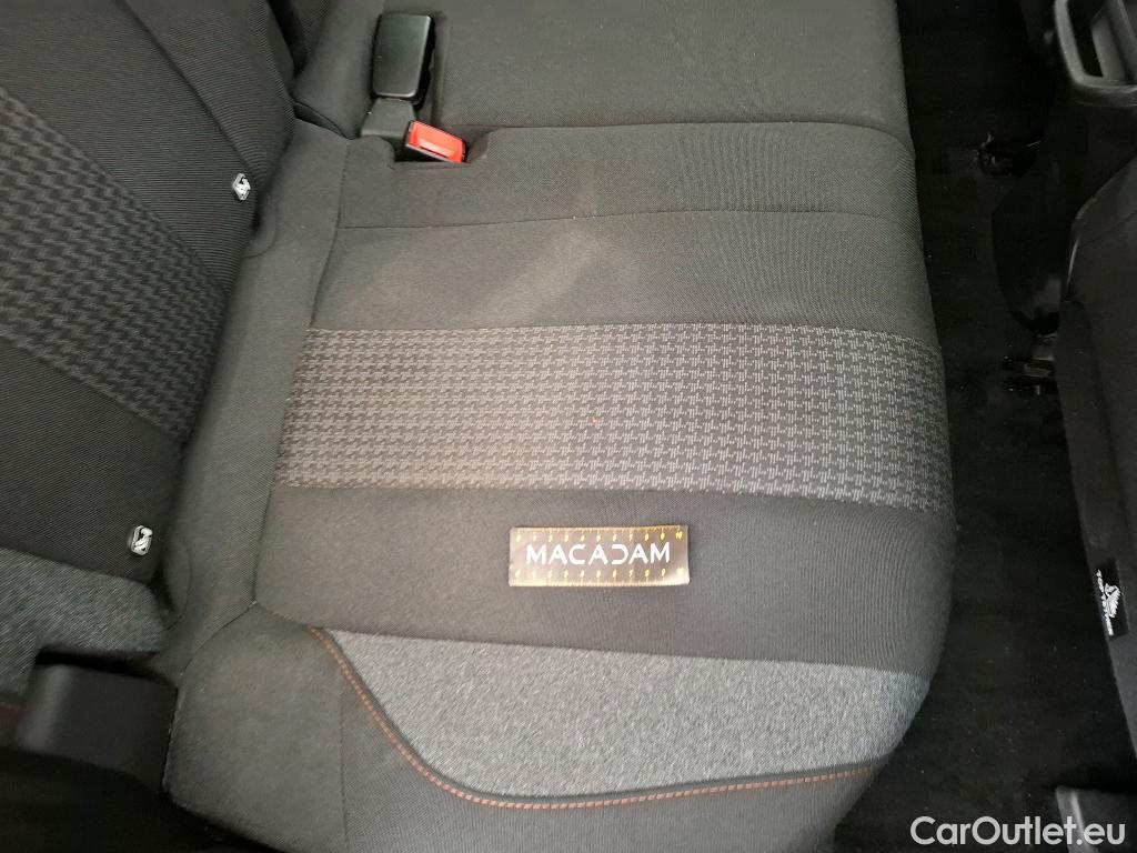  Peugeot  3008  Active Pack 1.5 HDi 130CV BVA8 E6d #26
