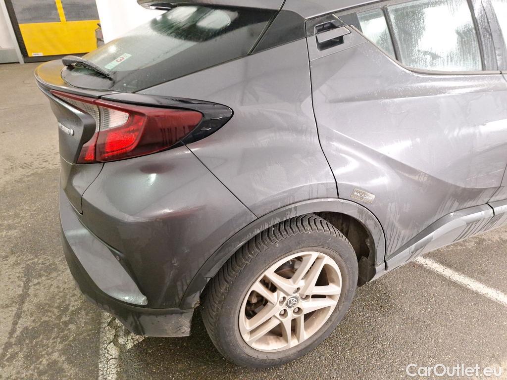  Toyota  C-HR TOYOTA  / 2016 / 5P / SUV 1.8 HYBRIDE 122 DYNAMIC BUSINESS #39