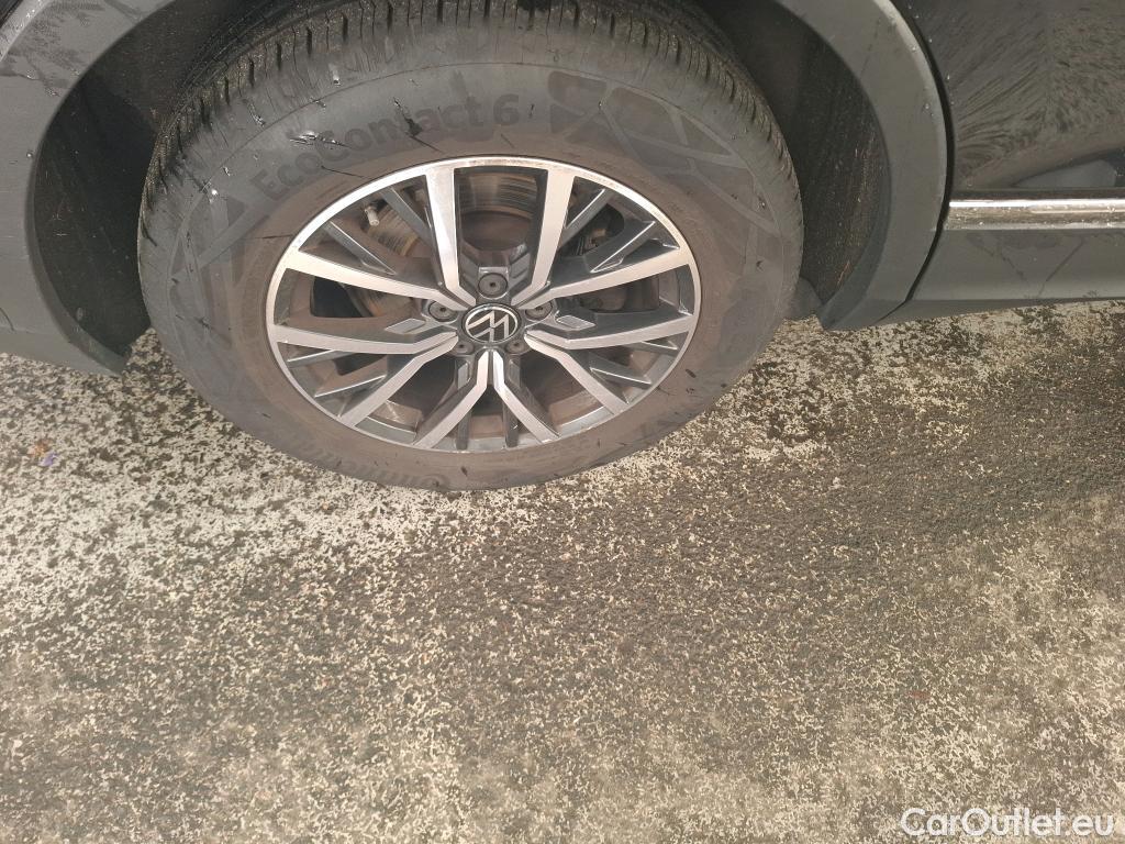  Volkswagen  Tiguan VOLKSWAGEN  / 2020 / 5P / SUV 2.0 TDI 150 DSG7 Life Business #3