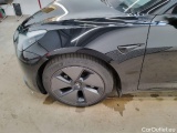  Tesla  Model 3 TESLA  Standard Reichweite Plus Hinterradantrieb 4d 208kW #70