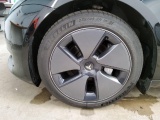  Tesla  Model 3 TESLA  Standard Reichweite Plus Hinterradantrieb 4d 208kW #76