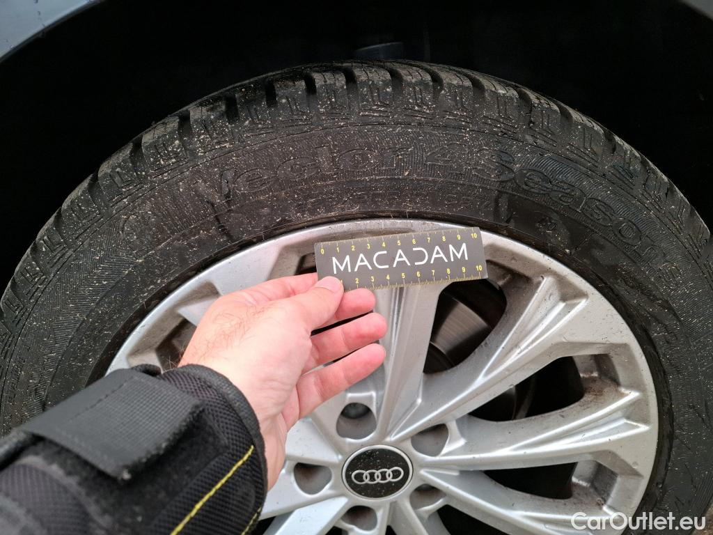  Audi  A4  Avant 30 TDI Business Line 2.0 TDI 135CV BVA7 E6d #33