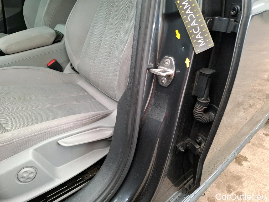  Audi  A4  Avant 30 TDI Business Line 2.0 TDI 135CV BVA7 E6d #12