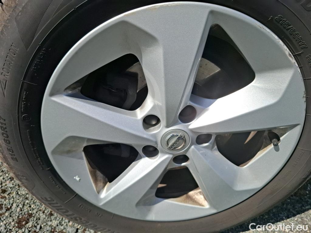  Nissan  Qashqai NISSAN  / 2017 / 5P / Crossover 1.5 DCI 115 Business Edition #16