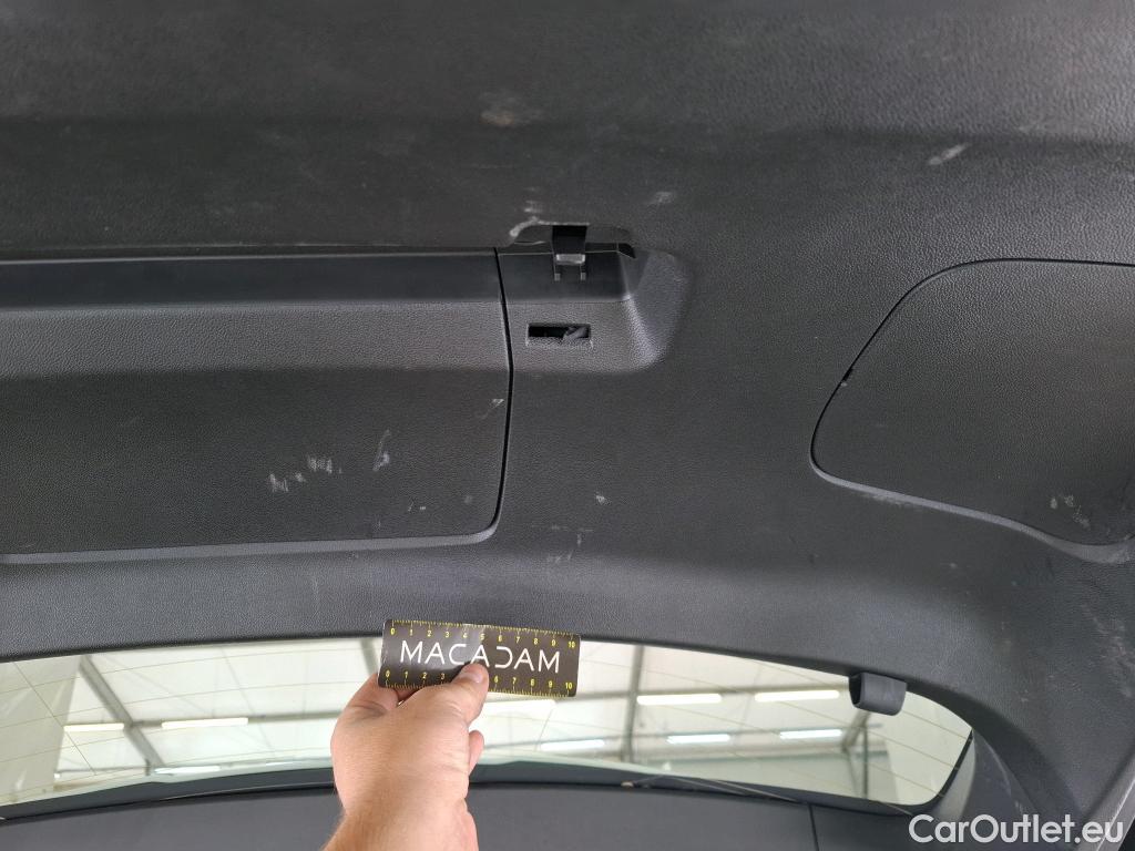  Opel   Grandland X Grandland X Elegance Business 1.5 130CV BVA8 E6d #9