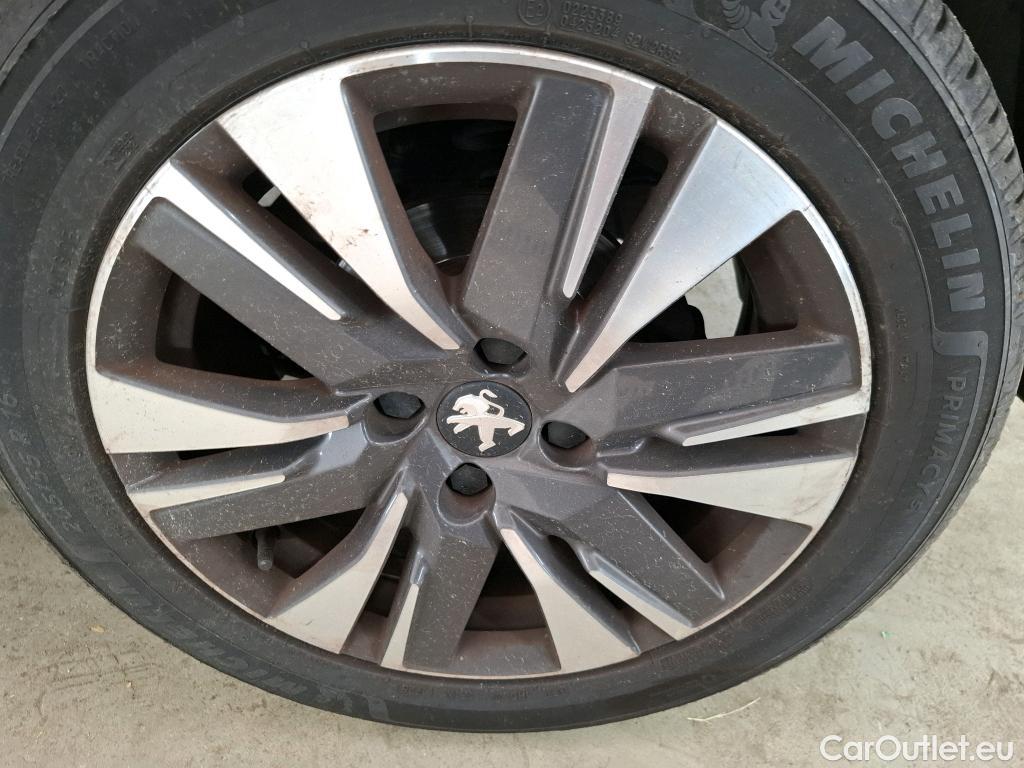  Peugeot  2008  Allure Business 1.6 HDi 100CV BVM5 E6 #24