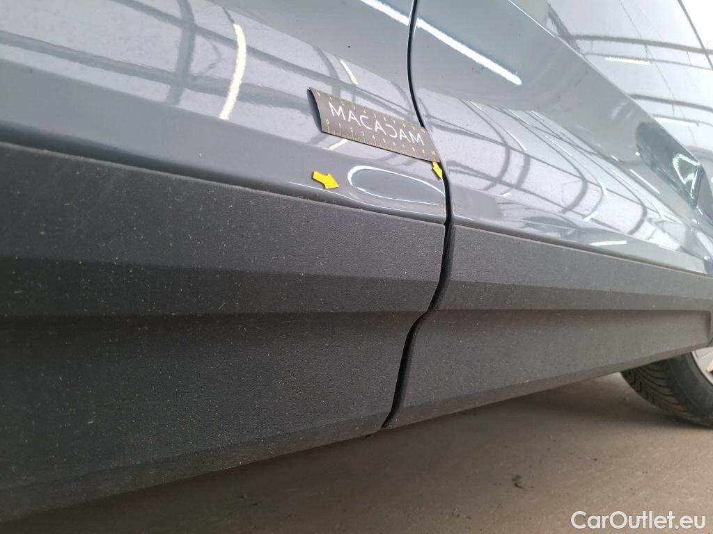  Volvo  XC 40 XC40 Momentum 2WD 2.0 D3 150CV BVA8 E6dT #12
