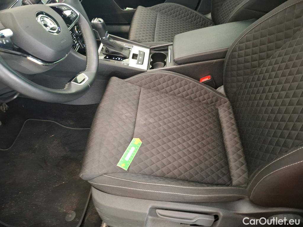  Skoda  Superb  Berline Business 2.0 TDI 150CV BVA7 E6d #9