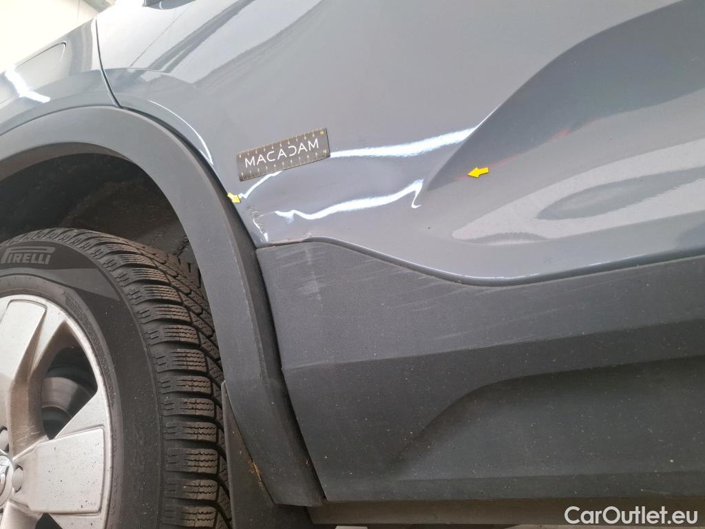  Volvo  XC 40 XC40 Momentum 2WD 2.0 D3 150CV BVA8 E6dT #11