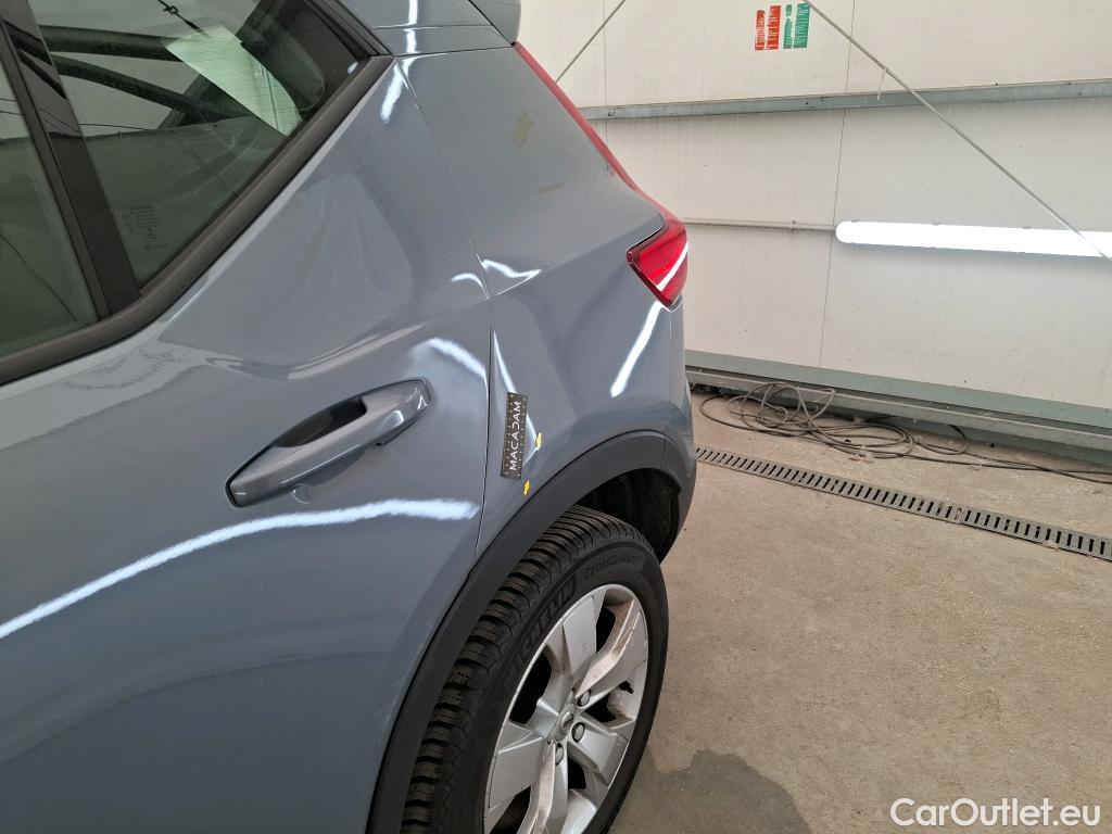  Volvo  XC 40 XC40 Momentum 2WD 2.0 D3 150CV BVA8 E6dT #17
