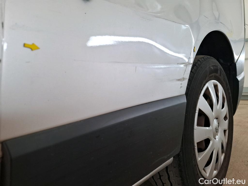  Opel  Vivaro  B Fourgon/Combi Combi L1H1 2 7t 1.6 turbo 120CV BVM6 9 Sieges E5 #14