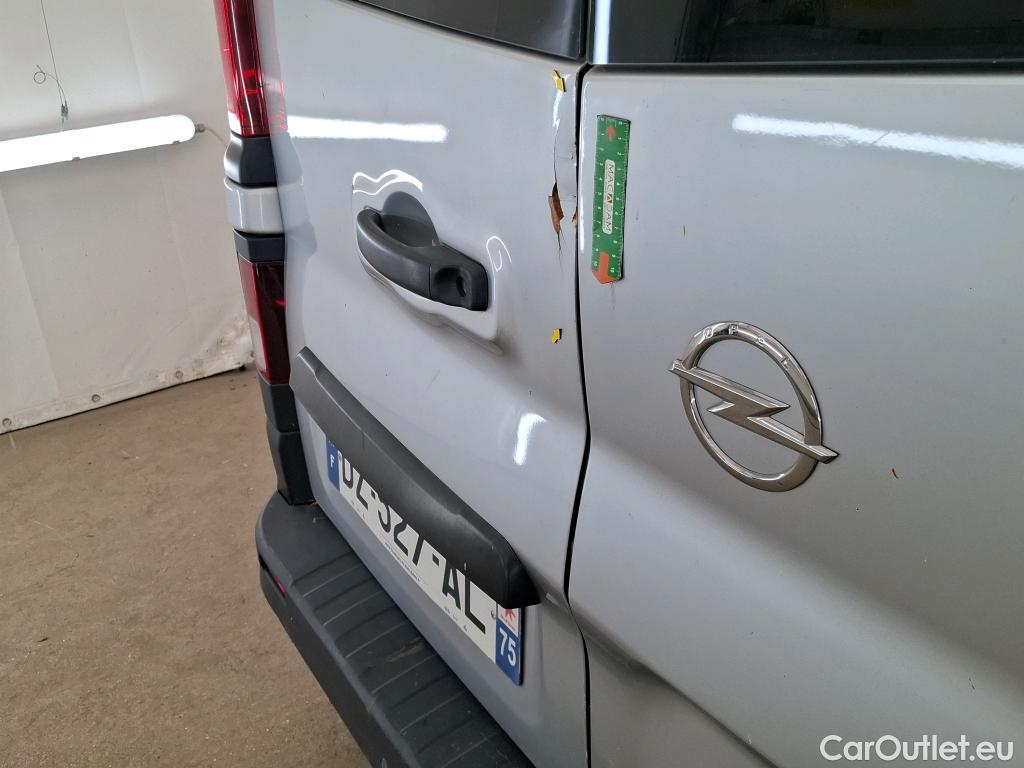  Opel  Vivaro  B Fourgon/Combi Combi L1H1 2 7t 1.6 turbo 120CV BVM6 9 Sieges E5 #46