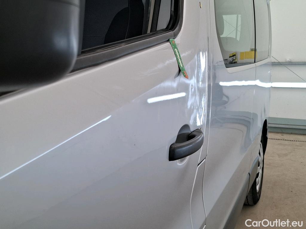  Opel  Vivaro  B Fourgon/Combi Combi L1H1 2 7t 1.6 turbo 120CV BVM6 9 Sieges E5 #43