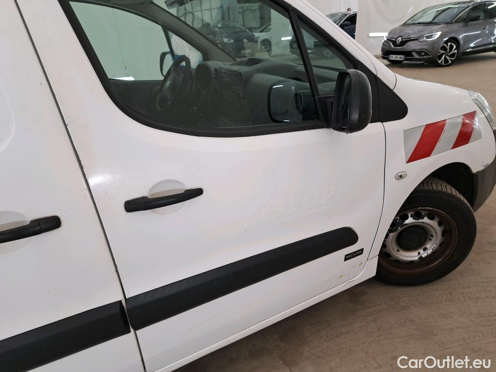  Citroen  Berlingo  Fourgon Club L1 (Court) 1.6 BlueHDi 100CV BVM5 E6 #27